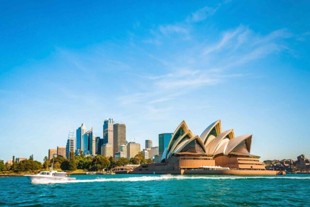 https://smartskytourism.com/wp-content/uploads/2018/09/destination-sydney-08-640x427.jpg